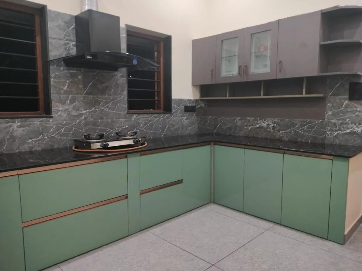 Guest house Cozy Nest-Fully Furnished 3 Bedroom Property Alwaye