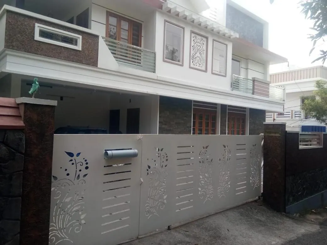 Cozy Nest-Fully Furnished 3 Bedroom Property Alwaye India